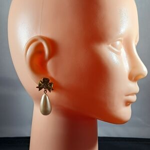 Vintage 80's Gold Tone Dangle Ribbon Bow Crystal Faux Pearl Earrings